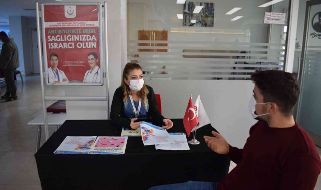 Hasta ve yakınlarına akılcı ilaç uyarısı