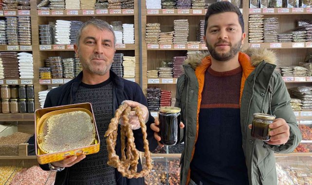 Hastaneler doldu taştı, gripten korunmak için vatandaşlar aktarların yolunu tuttu