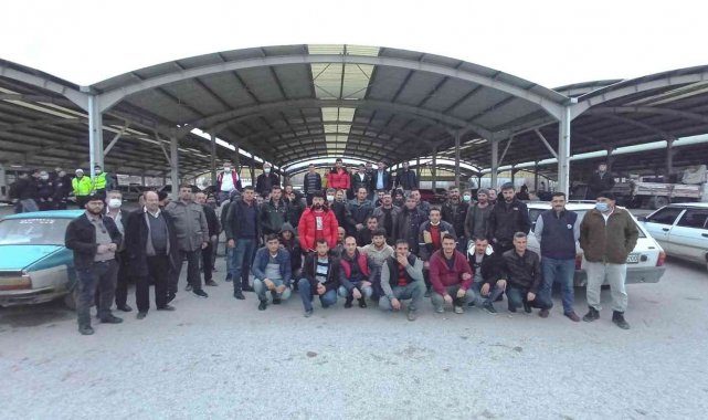 Hisarcık'ta maden işçileri, işten çıkarmaları protesto etti