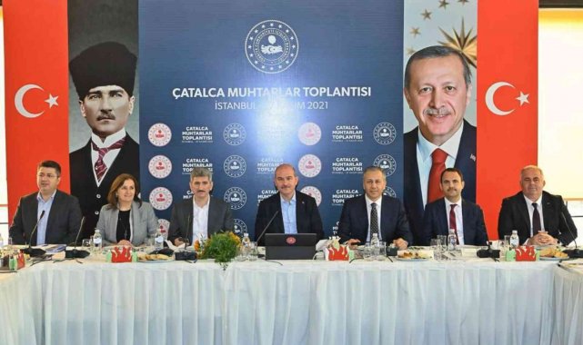 İçişleri Bakanı Soylu, Çatalca'da muhtarlarla bir araya geldi