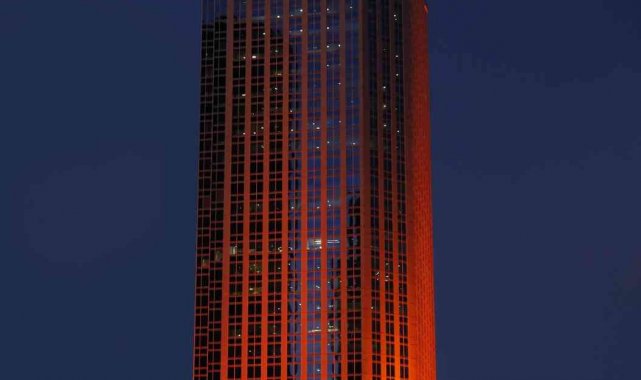 İş Bankası'ndan 'Kadınlara Yönelik Şiddete Son Kampanyası'na destek