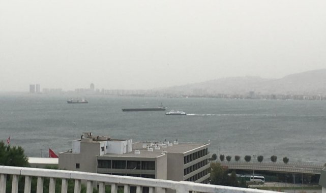 İzmir'de deniz seferleri normale döndü