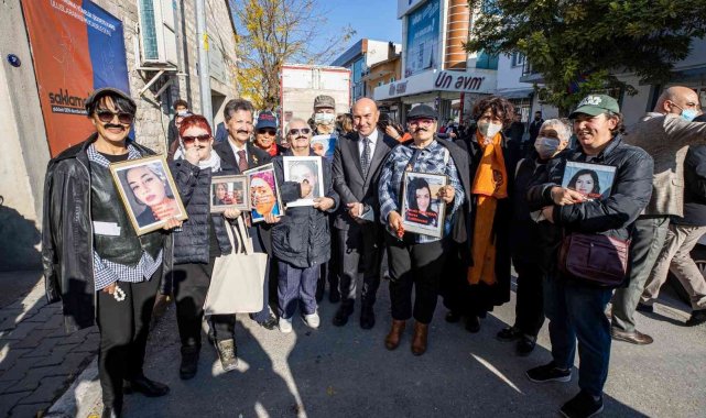 İzmir'de Kadına Yönelik Şiddete Karşı Uluslararası Mücadele Gününde anlamlı etkinlikler