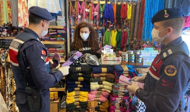 Jandarma şiddetin karşısında, kadınların yanında