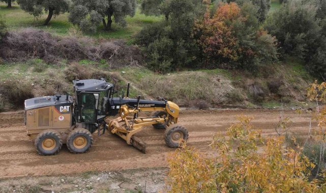 Kapanan yolları Efeler Belediyesi açtı