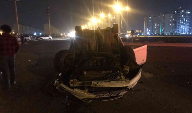 Karanlıkta kavşağı göremedi, aracı taklalar atarak durdu