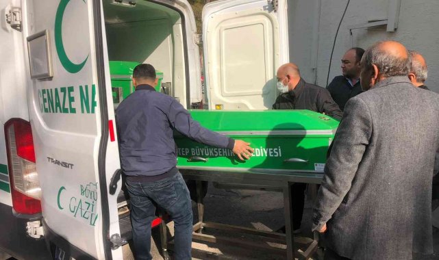 Kayıp 2 arkadaşın cansız bedeni bahçede gömülü halde bulundu