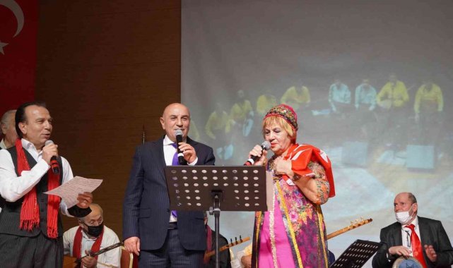 Keçiören Belediyesi Emekliler Platformu sıra gecesi düzenledi