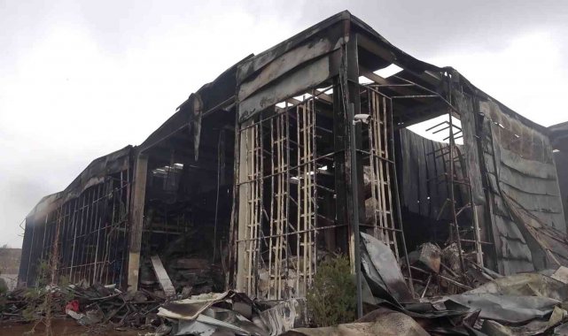 Kırıkkale'de alevlerle 3 saatlik savaş: Bilanço gün ağarınca ortaya çıktı