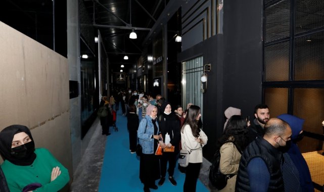 Kitap günlerinin finalini Pelin Çift yaptı