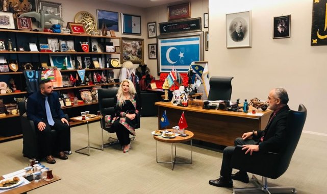 Kosova Sosyal Demokrat Birlik Partisi'nden Cumhurbaşkanı Başdanışmanı Topçu'ya ziyaret