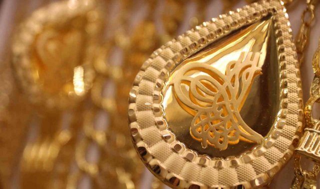 Kuyumcu Türkan: "Ülkede bir sıkıntı yok, ülkeye müdahale yapılıyor"