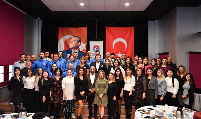 Maltepe Belediyesi'nden Öğretmenler Günü kutlaması