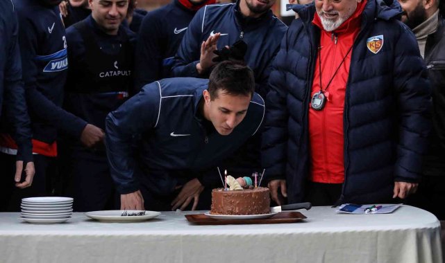 Mario Gavranovic'in doğum günü kutlandı