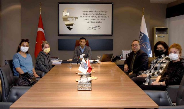 Meksika'daki kazada yaşamını yitiren Arzu'nun annesi, Başkan Günel ile bir araya geldi