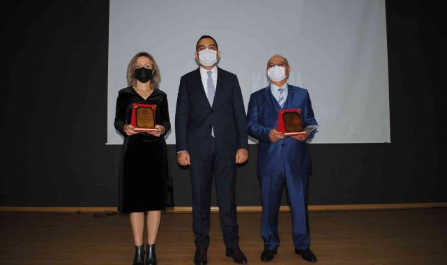 Öğrencisiyle aynı yıl emekli oldu