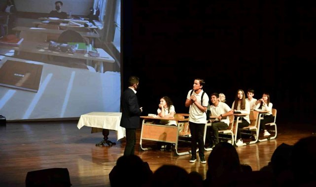 Öğretmenler Günü Mamak'ta coşkuyla kutlandı