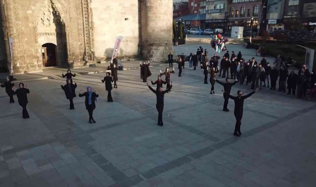 Öğretmenlerden anlamlı klip