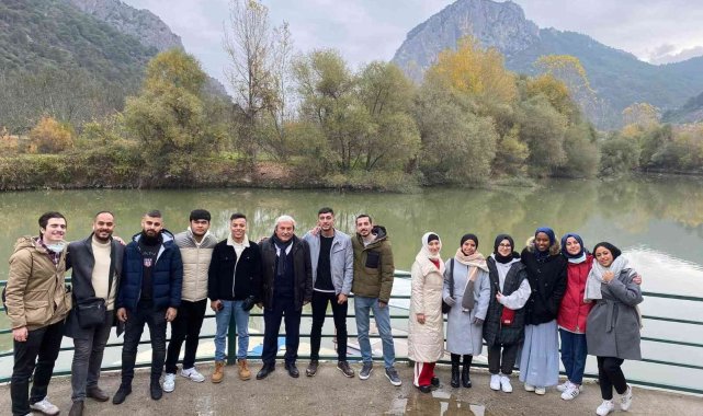 Osmaneli dünyanın farklı ülkelerinden misafirlerini ağırladı