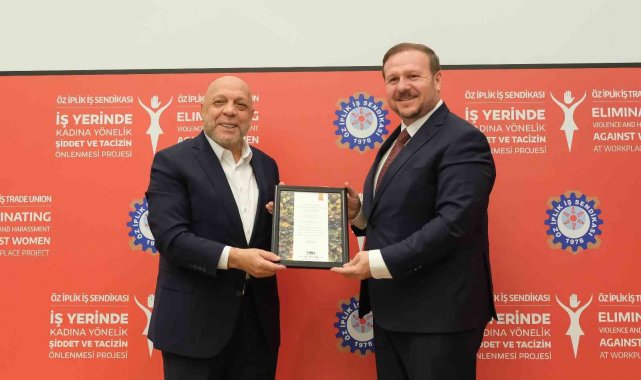 Öz İplik İş Genel Başkanı Ay: "Biz yaşanabilir bir dünyanın davacısı ve taşıyıcısıyız"