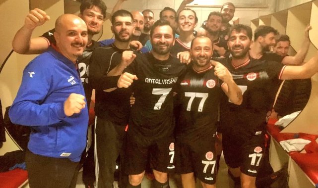 Parkenin Akrepleri Trabzon'dan galibiyetle döndü