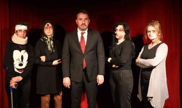 Pursaklar Belediyesi'nden kadına şiddete yönelik farkındalık