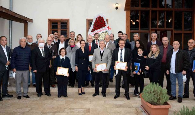 "Diş Hekimliğinin Dünü Bugünü" sergisi