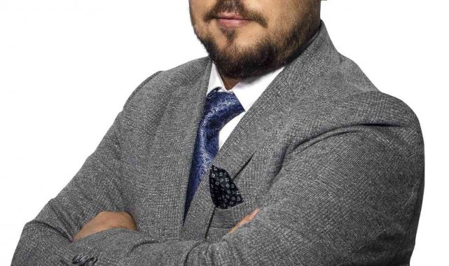 "FED, keskin virajda"