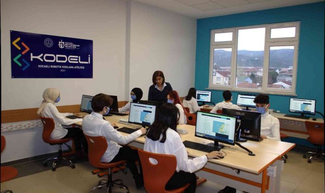 "İnsanca" projesiyle eğitimde klasik öğretim kalıpları yıkılıyor