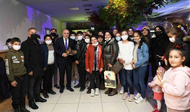 Sarıkamış'tan gelen öğrencileri Keçiören Belediyesi misafir etti