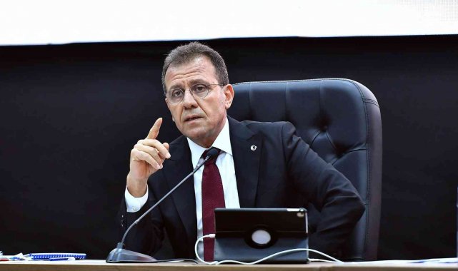 Seçer'den kadın şoförlere: "Otobüsler için ehliyetlerini alsınlar, bize müracaat etsinler"