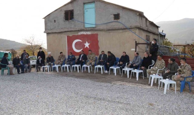 Siirt Valisi Hacıbektaşoğlu, köylülerin sorunlarını dinledi