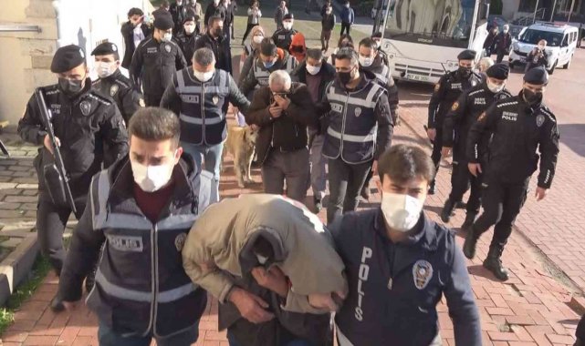 Sinop'ta fuhuş operasyonu: 3'ü kadın 7 şüpheli adliyeye sevk edildi