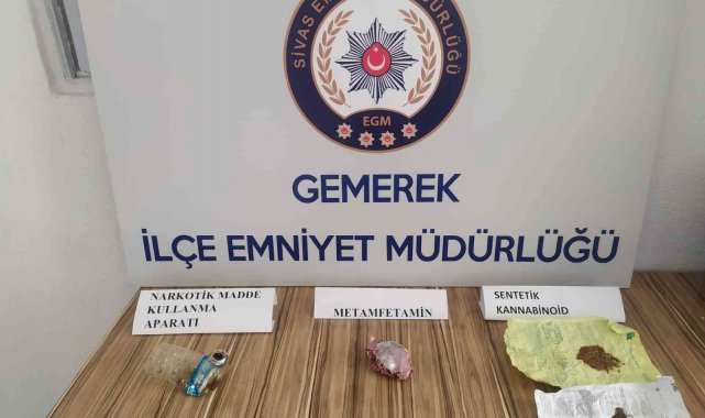 Sivas'ta 23 parça tarihi eser ele geçirildi