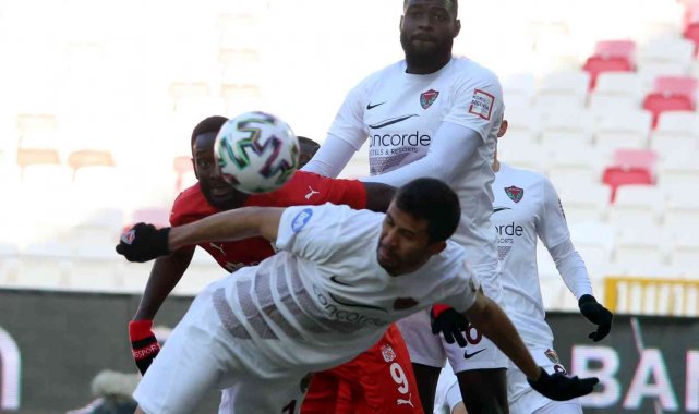 Sivasspor ile Hatayspor 3. randevuda