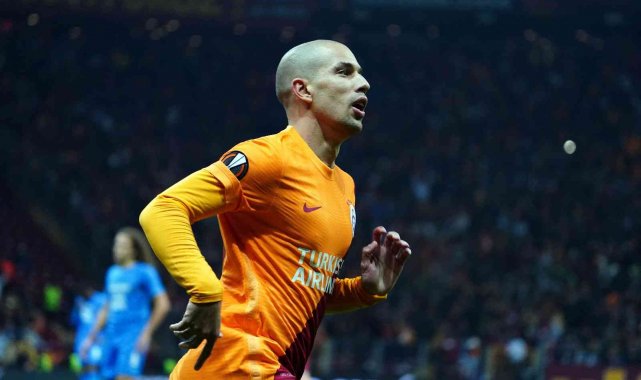 Sofiane Feghouli 4. golünü kaydetti