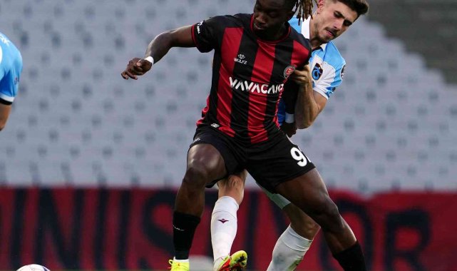 Spor Toto Süper Lig: Fatih Karagümrük: 0 - Trabzonspor: 2