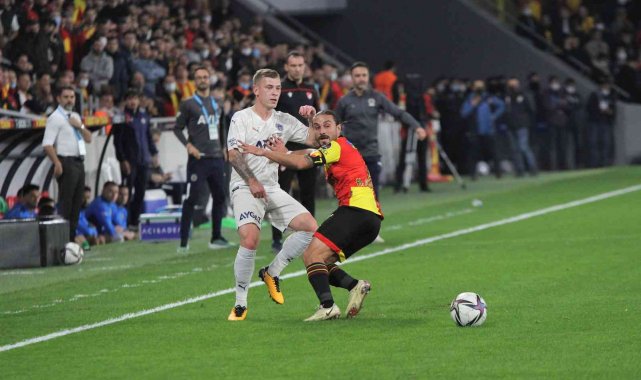 Spor Toto Süper Lig: Göztepe: 1 - Fenerbahçe: 0