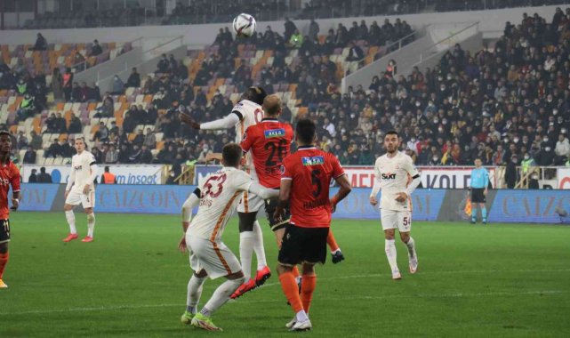 Spor Toto Süper Lig: Yeni Malatyaspor: 0 - Galatasaray: 0