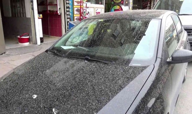 Sultangazi'de yağmur yerine çamur yağdı