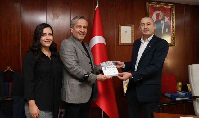 Toros Üniversitesi'nin 'Taşınmaz Ticareti' kitabı yayımlandı