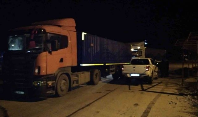 Trabzon'da belirlenen limitlerin altında avlanan 20 ton hamsiye el konuldu