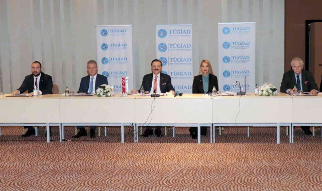 TÜGİAD Ege Şubesi TOBB Başkanı Hisarcıklıoğlu&#039;nu ağırladı