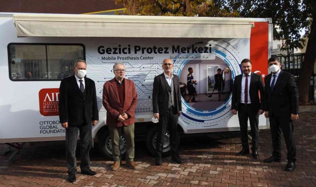 Türkiye'de bir ilk: Gezici Protez Merkezi