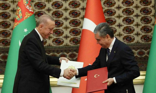 Türkmenistan'dan Cumhurbaşkanı Erdoğan'a "Devlet İşbirliği Nişanı"