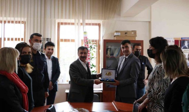 Uçhisar Belediye Başkan Süslü: "Öğretmenlerimize minnettarız"