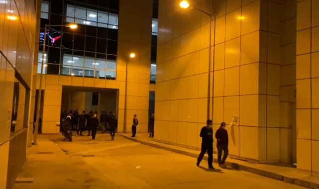 Ünlü sanatçı Zerrin Özer'in hastaneye kaldırılmasının detayları ortaya çıktı