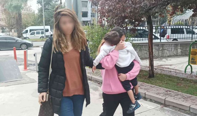 Uyuşturucu suçundan adliyeye sevk edilen kadın tutuklandı