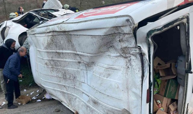 Uyuşturucu tacirleri kontrol noktasından kaçarken kaza yaptı