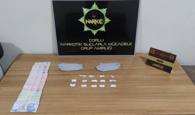 Uyuşturucu ticareti yapan çaycıya suçüstü